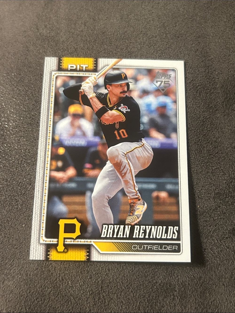 Pittsburgh Pirates Bryan Reynolds Baseball Card - Topps 75